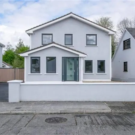 Holiday home Entire In The Heart Of
